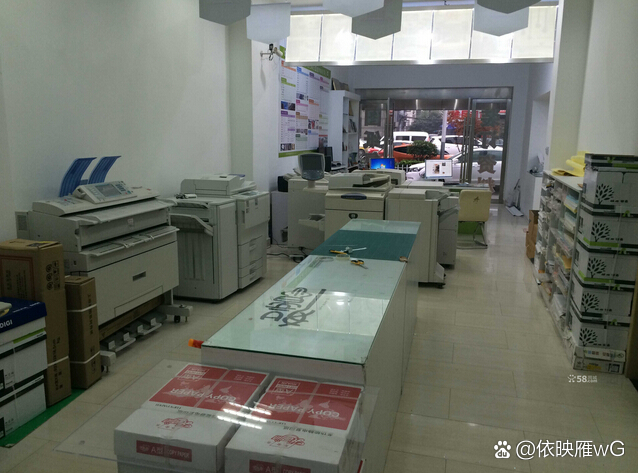 点亮创意之火，掌握设计精——图文广告店培训助力电脑图文设计新高度